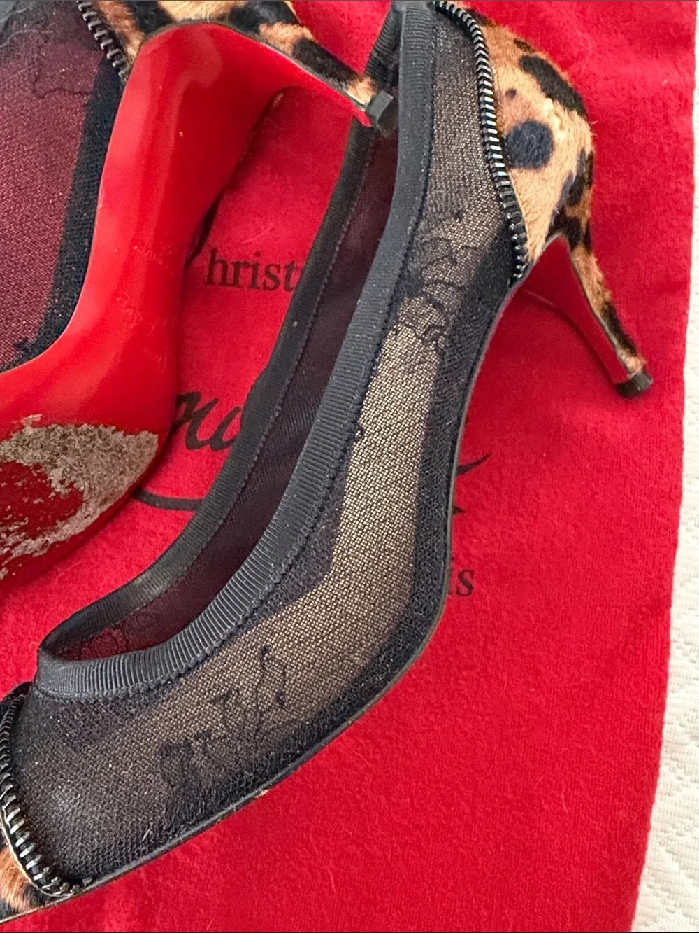 Christian Louboutin Black Mesh Heels with Leopard-Print Pointed Toe - Picture 3 of 12